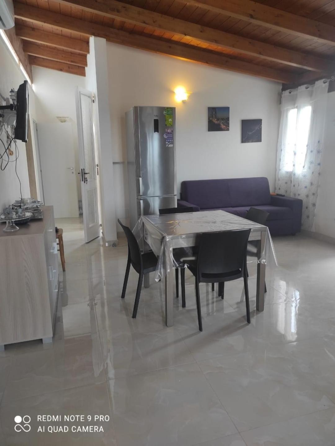 Lu Sole, Lu Mare E Lu Ientu Villa Torre Lapillo Eksteriør billede